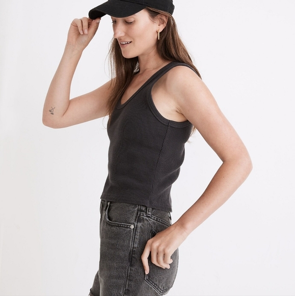 Madewell Waffle Knit Scoop Crop Tank - Picture 3 of 8